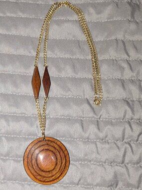 $3 with Bundle ~ Wooden Pendant Necklace 6555